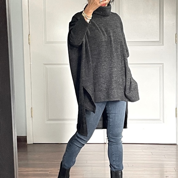 AKIRA Sweaters - Akira Dark Gray Poncho Style High Low Sweater size M/L